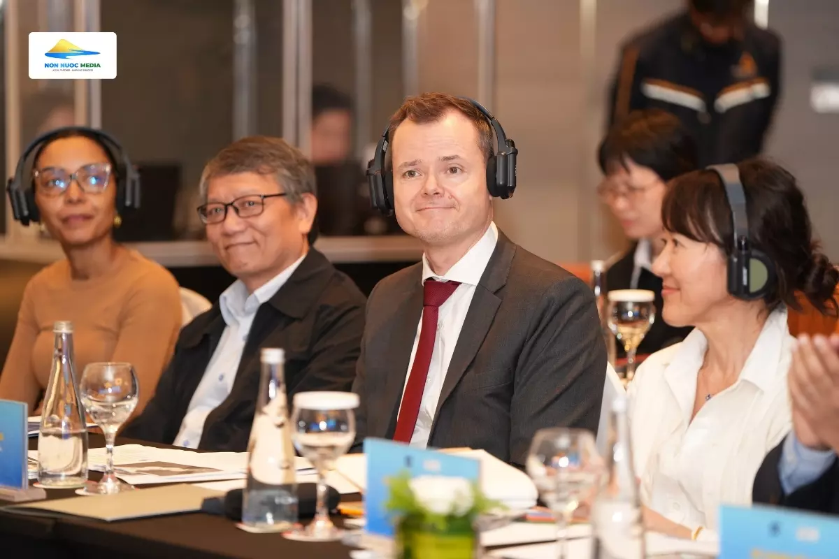 TỌA ĐÀM THAM VẤN VỀ KHUNG PHÁP LÝ ĐỐI VỚI QUẢN LÝ VẬN HÀNH VÀ ĐẦU TƯ PPP TRONG LĨNH VỰC THOÁT NƯỚC VÀ XỬ LÝ NƯỚC THẢI