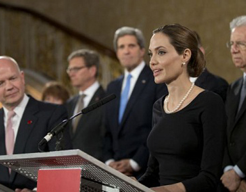 Angelina Jolie meeting